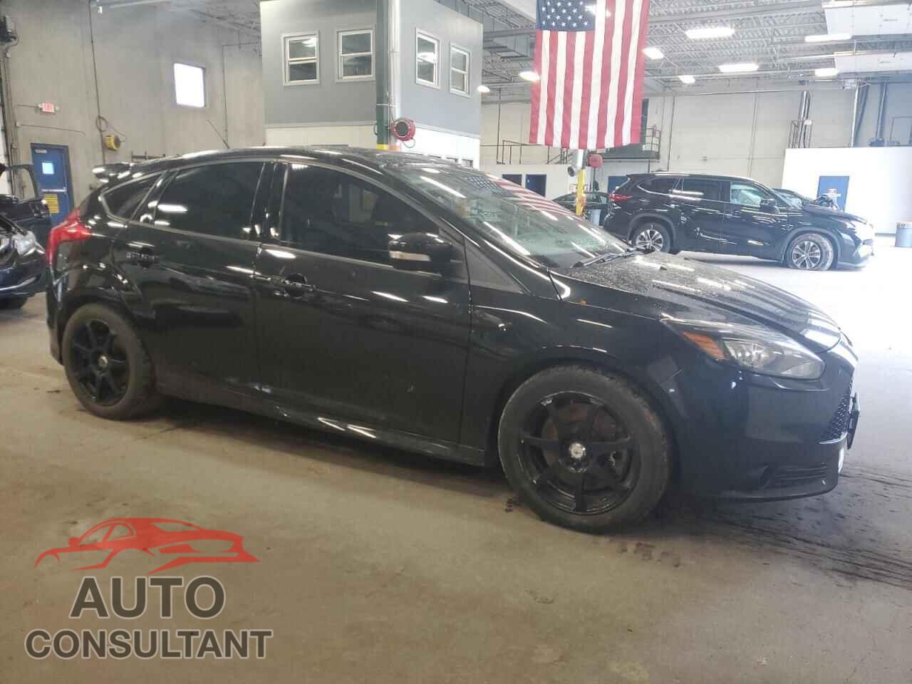 FORD FOCUS 2014 - 1FADP3L9XEL399147