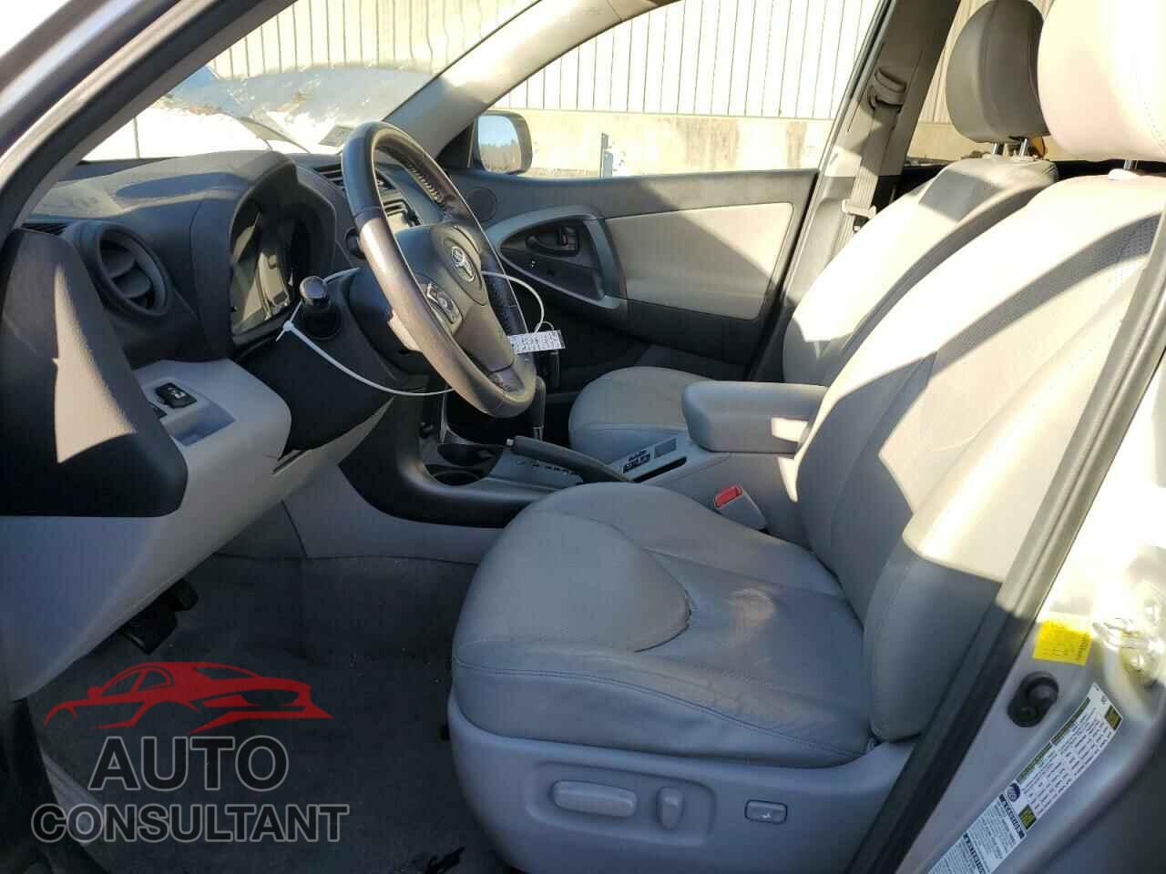 TOYOTA RAV4 2012 - 2T3DK4DV2CW076909