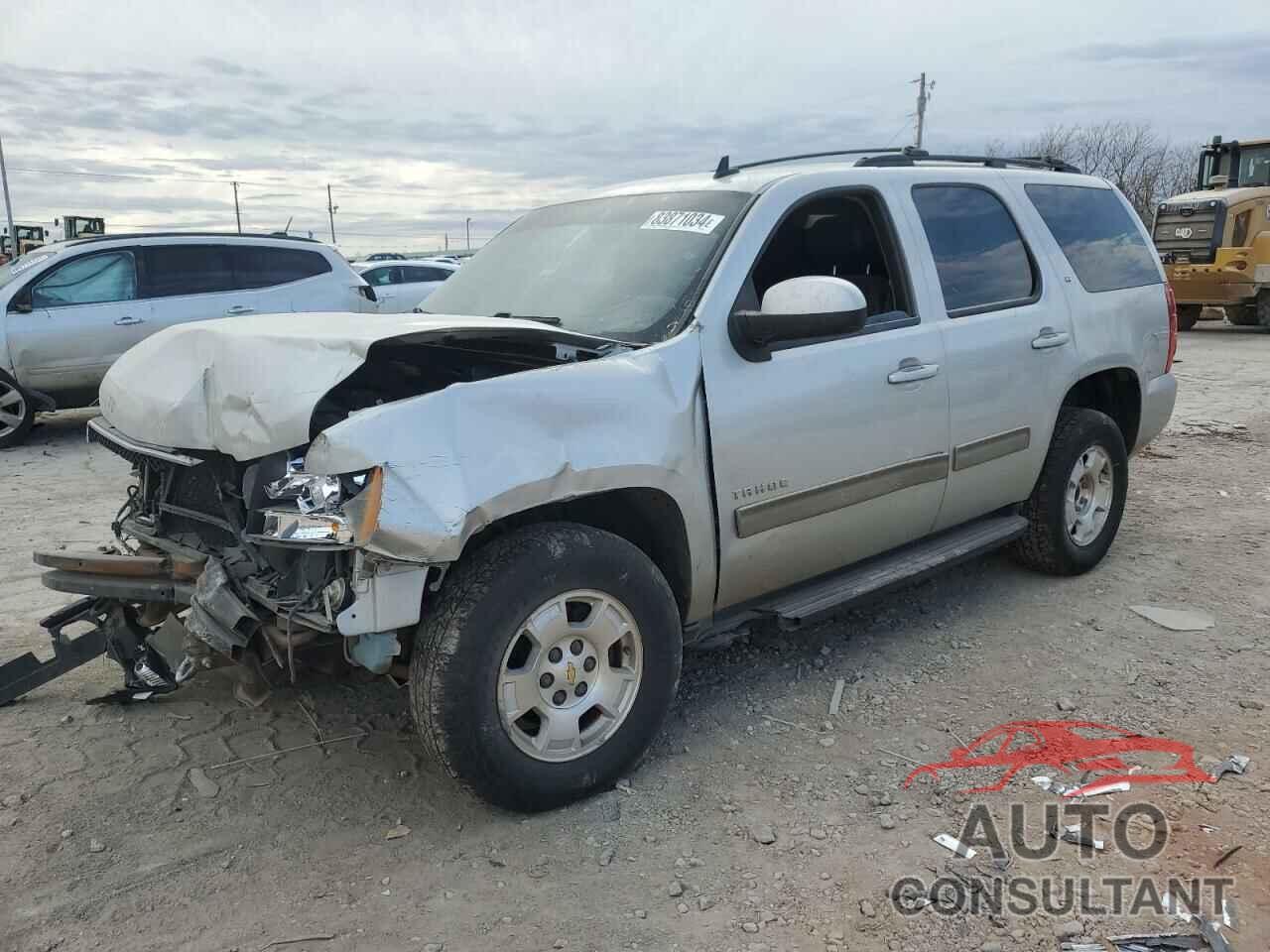 CHEVROLET TAHOE 2011 - 1GNSKBE09BR294351