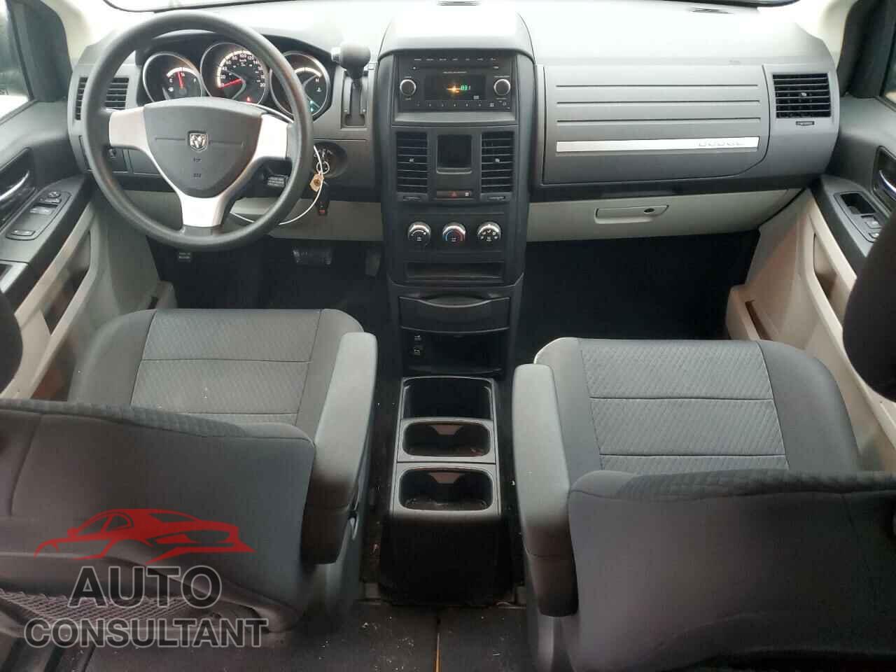 DODGE CARAVAN 2010 - 2D4RN4DE2AR457571