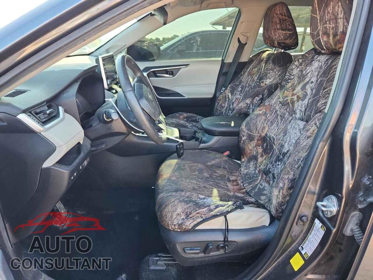 TOYOTA RAV4 2021 - 2T3C1RFV9MC121064
