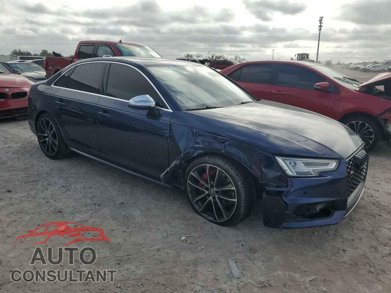 AUDI S4/RS4 2018 - WAUC4AF47JA050095