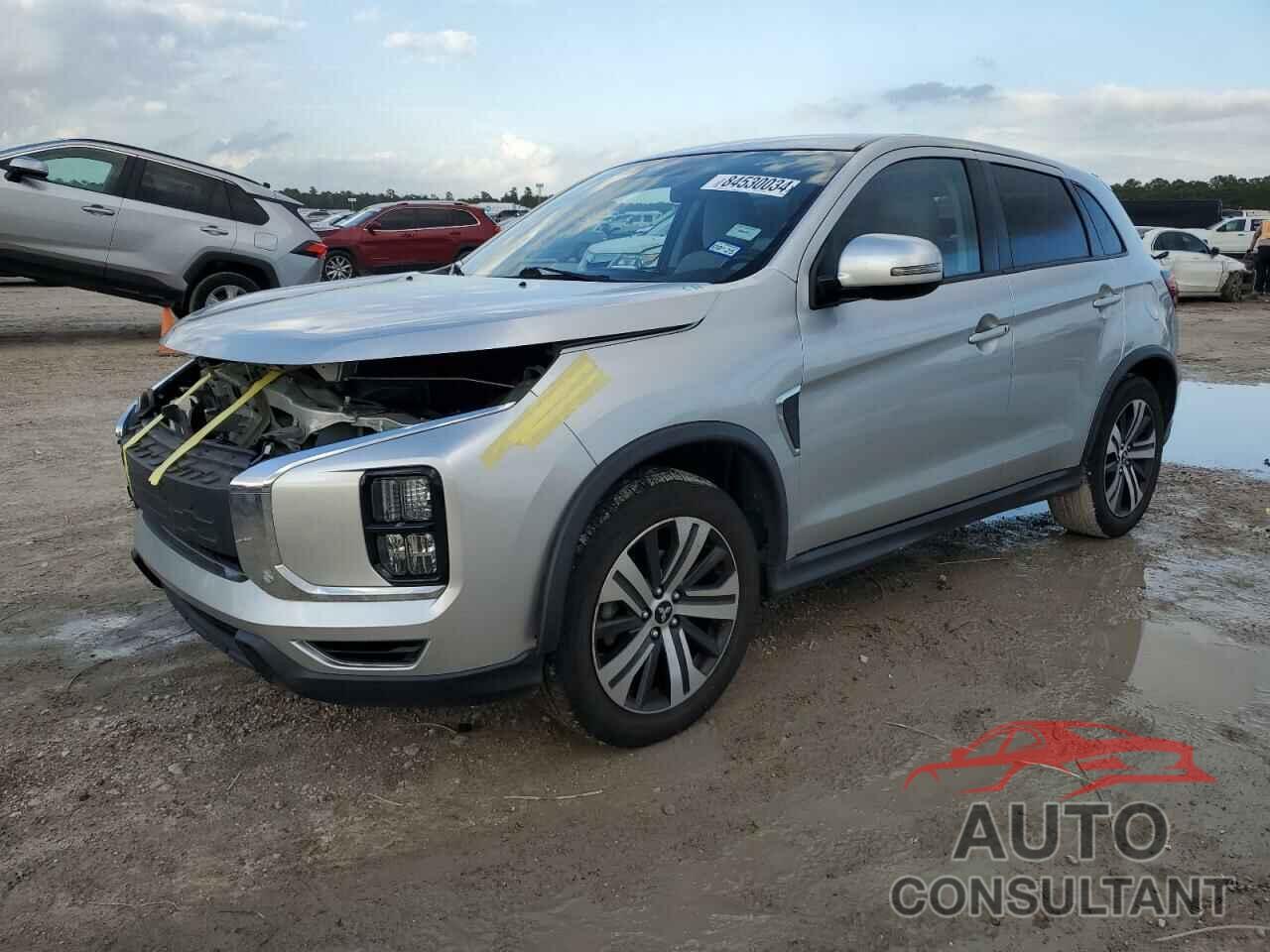 MITSUBISHI OUTLANDER 2021 - JA4ARUAU0MU020910