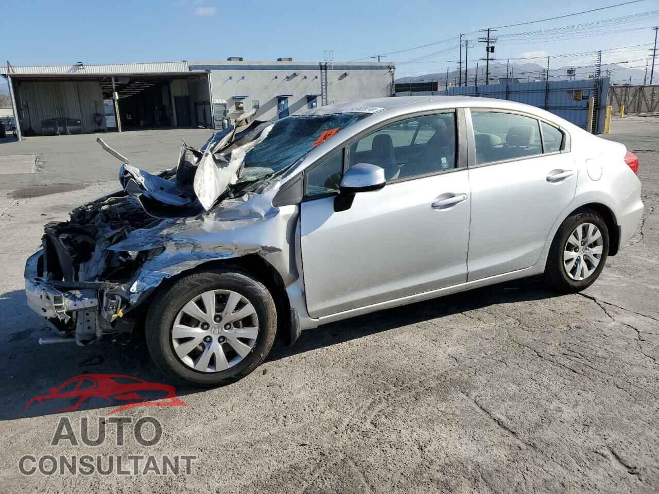 HONDA CIVIC 2012 - 2HGFB2F52CH321011