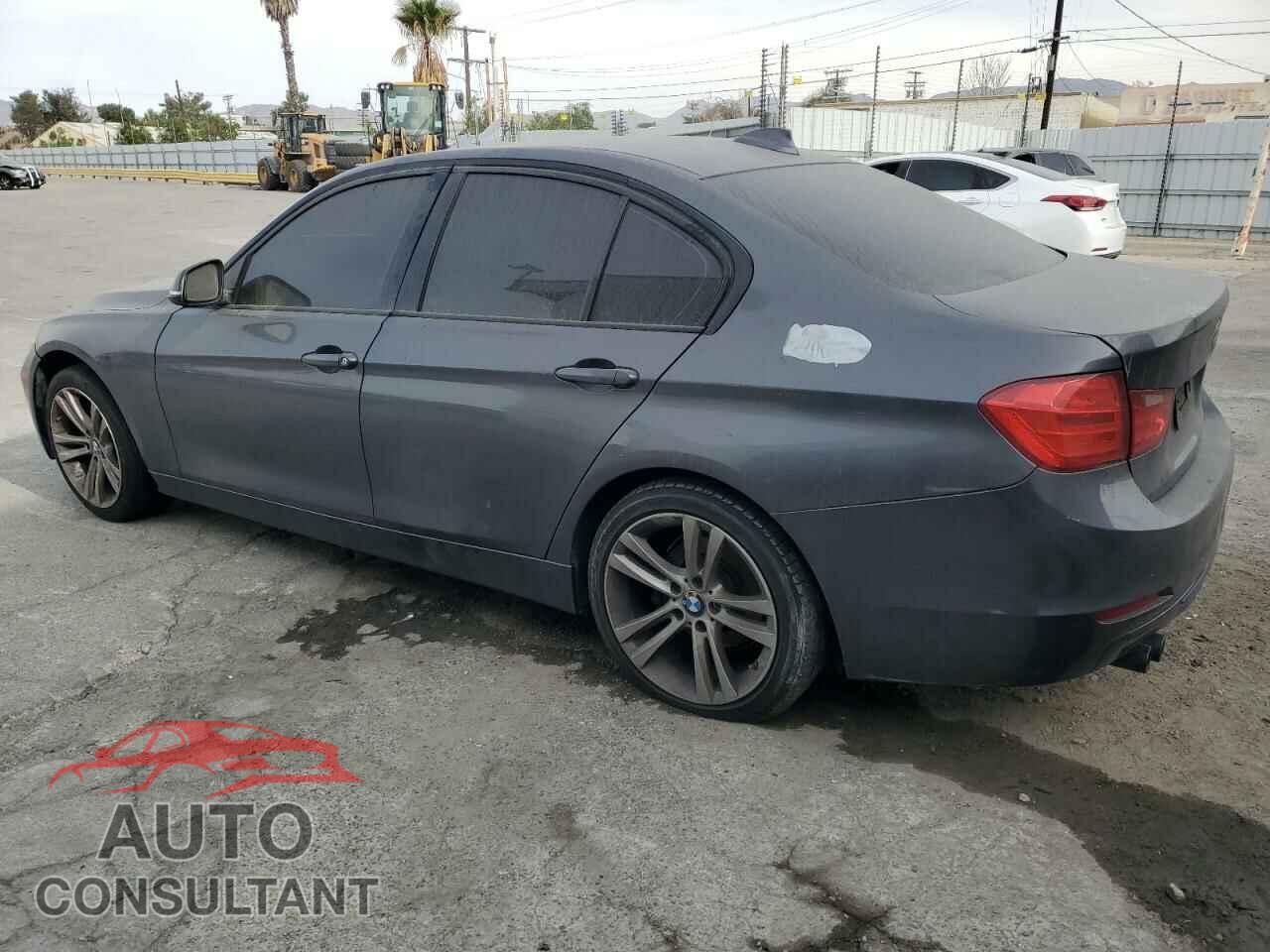 BMW 3 SERIES 2013 - WBA3A5C56DF602805