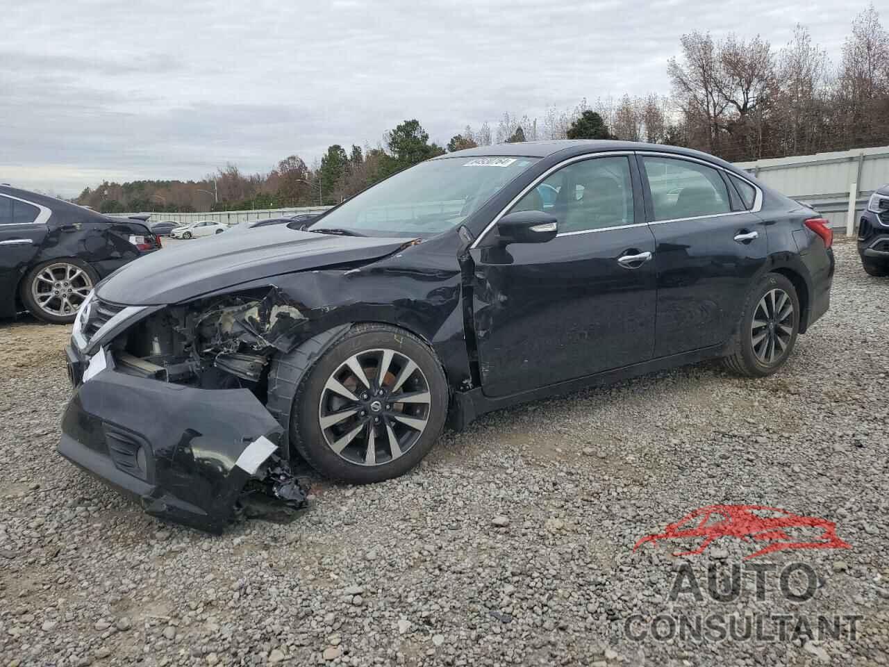 NISSAN ALTIMA 2017 - 1N4AL3AP3HC492421