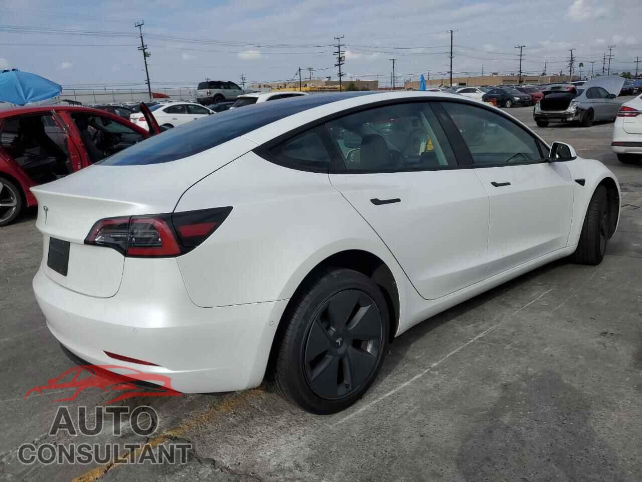 TESLA MODEL 3 2022 - 5YJ3E1EA8NF238418