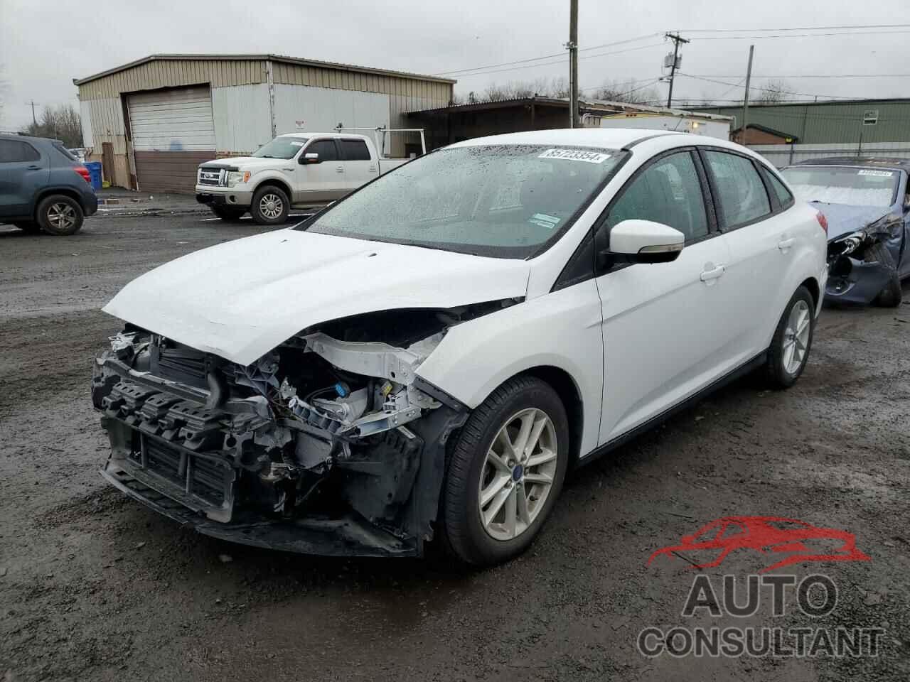 FORD FOCUS 2015 - 1FADP3F23FL285975