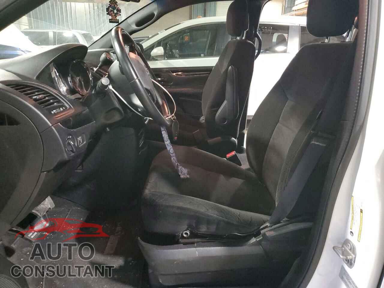 DODGE CARAVAN 2017 - 2C4RDGBG1HR618167