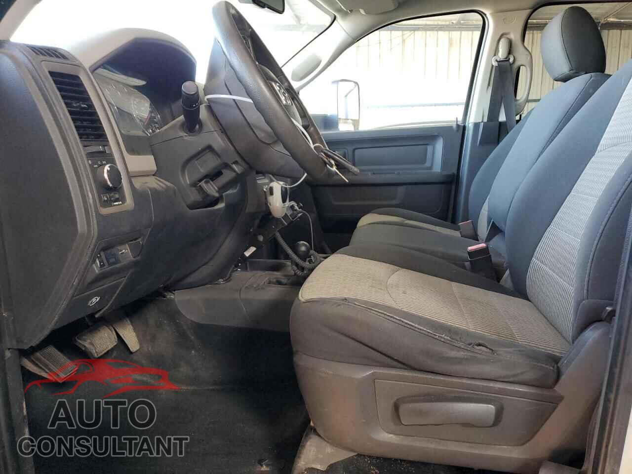 DODGE RAM 2500 2012 - 3C6UD5CL6CG100720