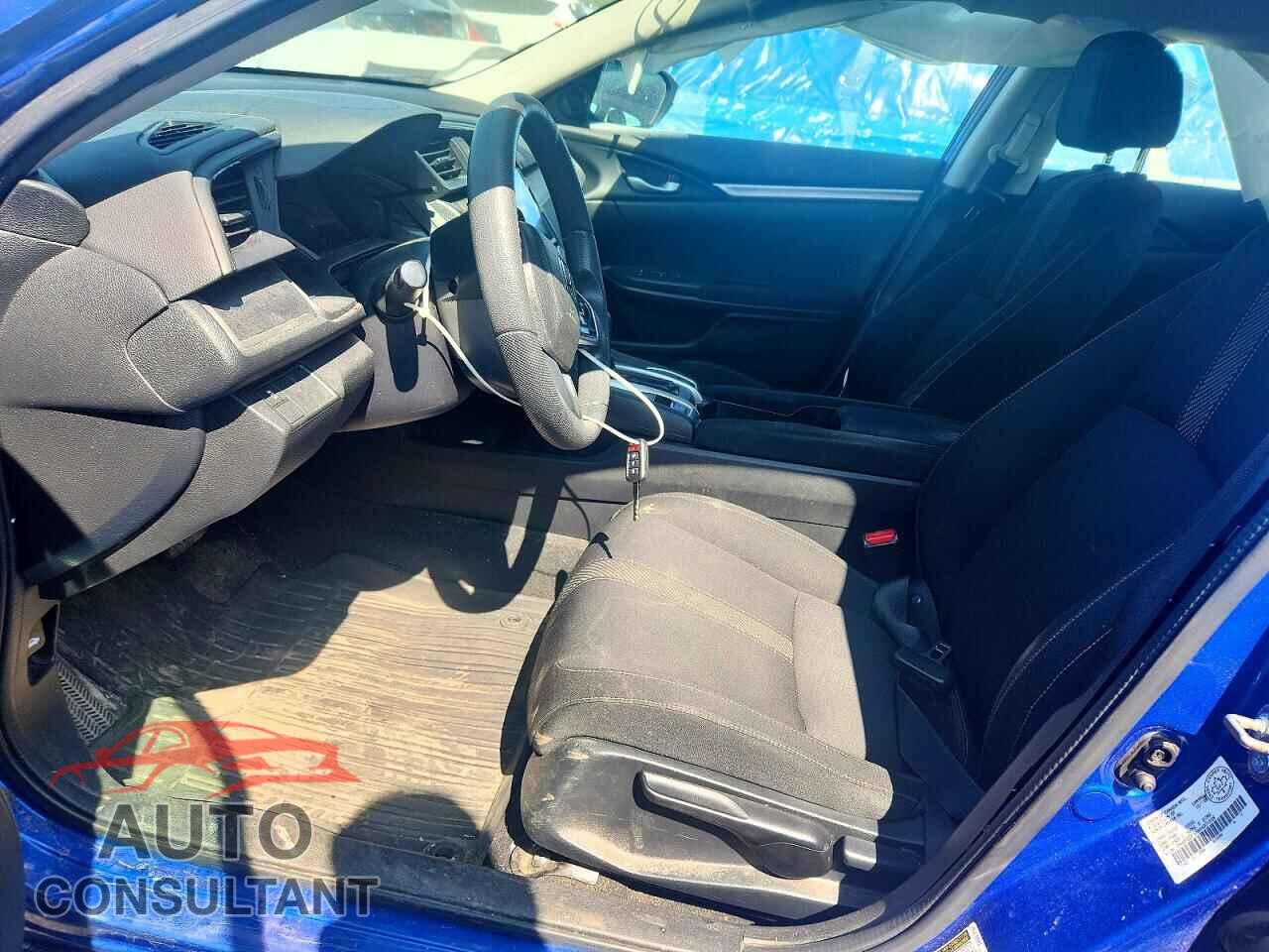 HONDA CIVIC 2017 - 2HGFC2F55HH001458