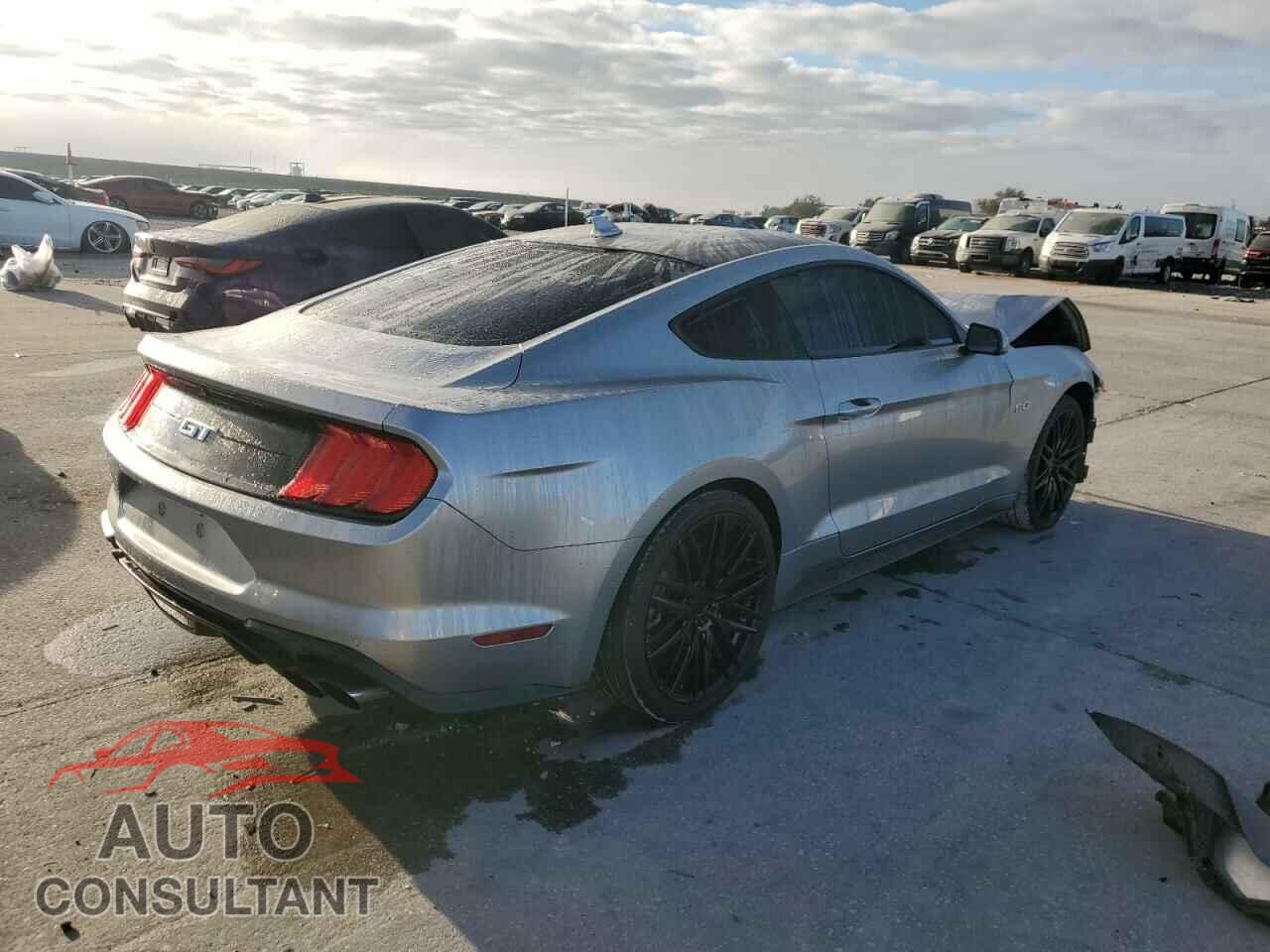 FORD MUSTANG 2020 - 1FA6P8CF7L5191787