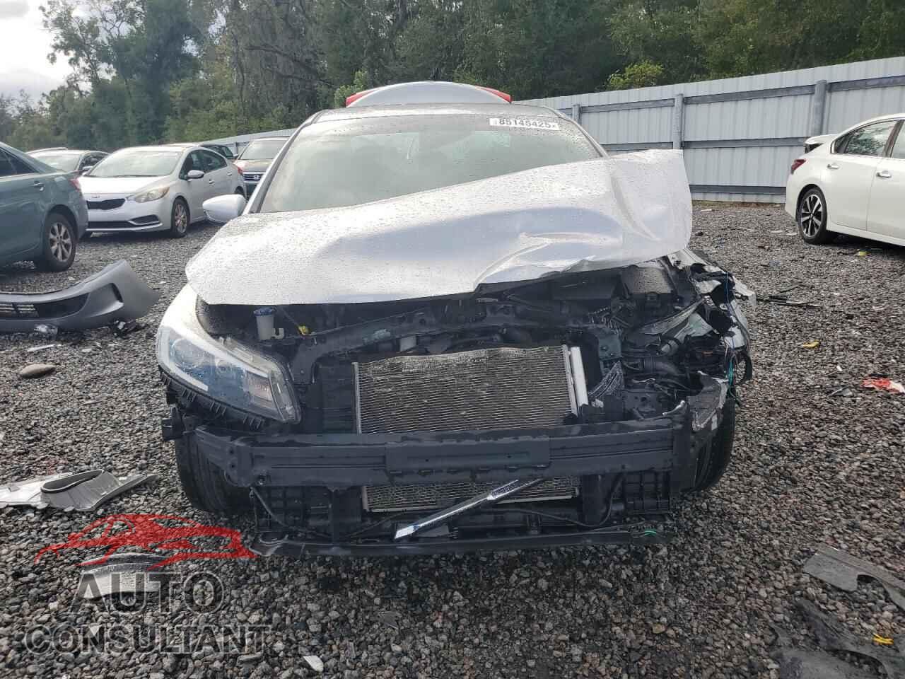 KIA FORTE 2018 - 3KPFL4A79JE249877