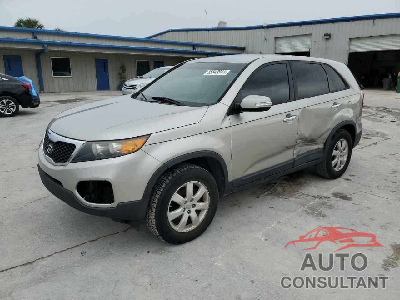 KIA SORENTO 2013 - 5XYKT3A15DG390554