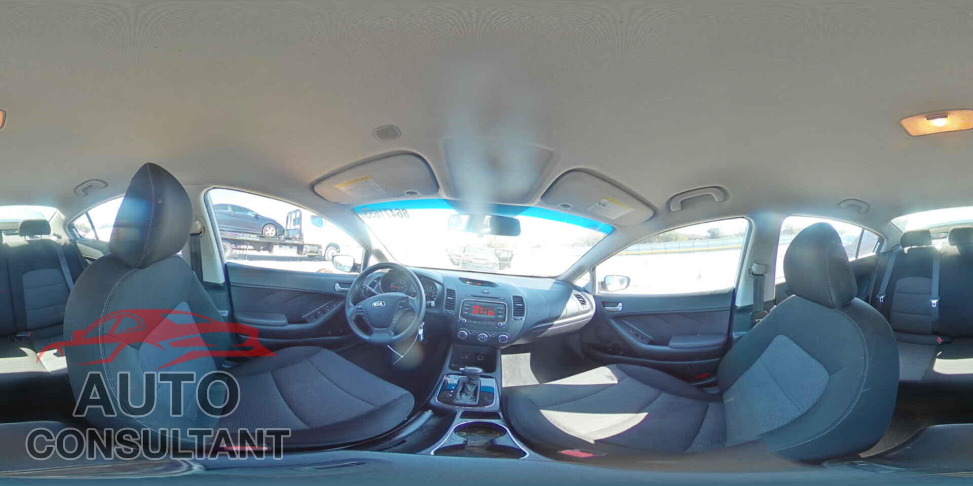 KIA FORTE 2018 - 3KPFK4A76JE168564