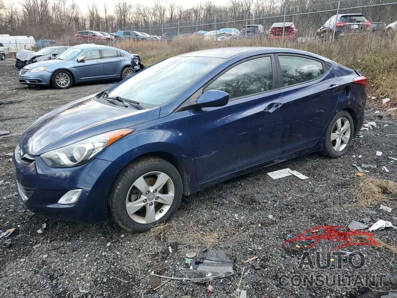 HYUNDAI ELANTRA 2013 - KMHDH4AE9DU878936