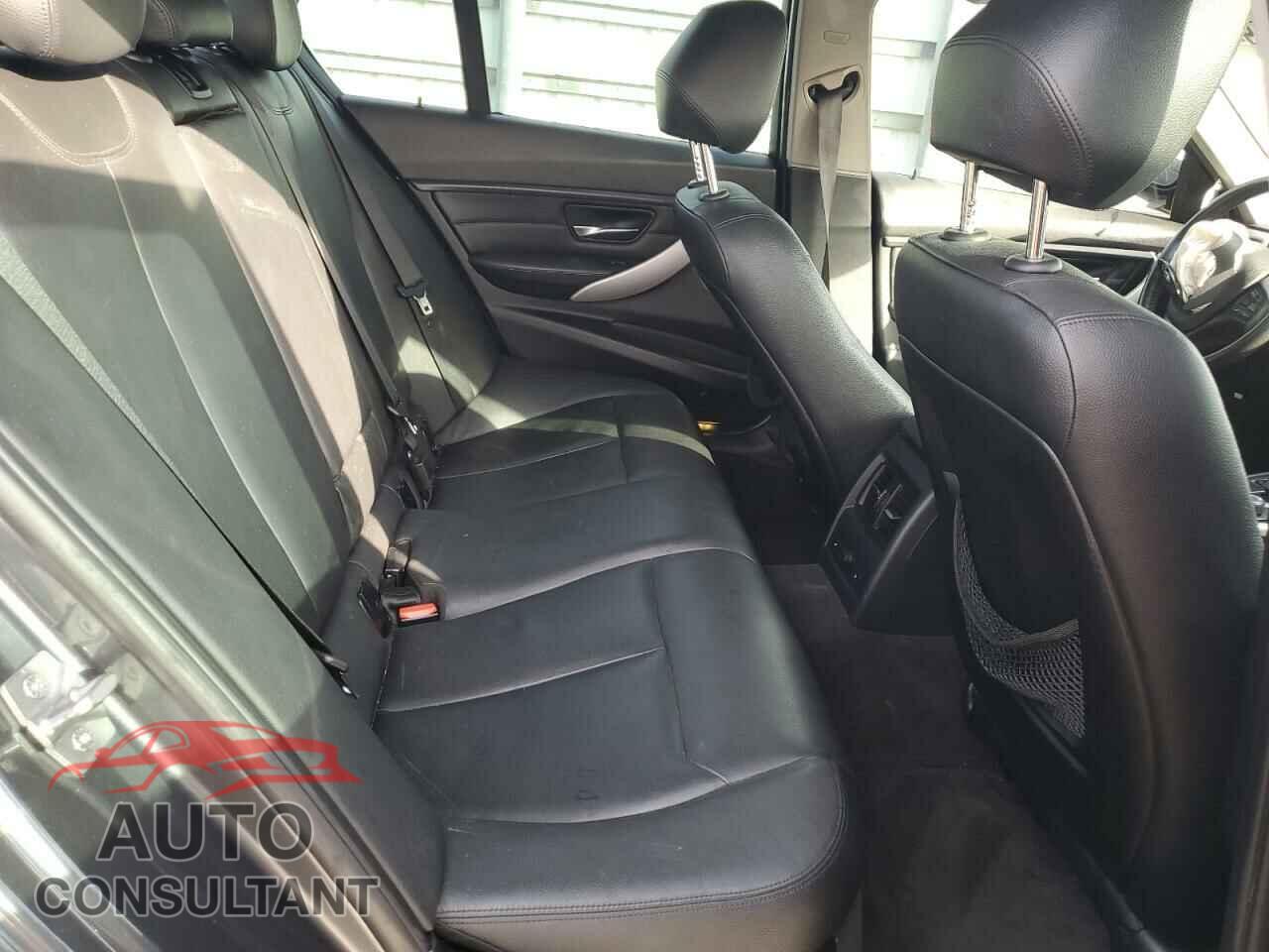 BMW 3 SERIES 2013 - WBA3B3C53DF541317