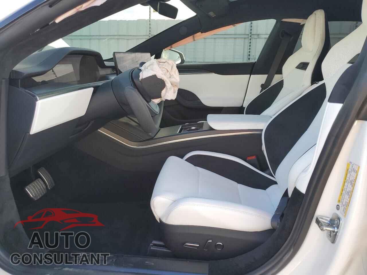 TESLA MODEL S 2026 - 5YJSA1E6XTF552751