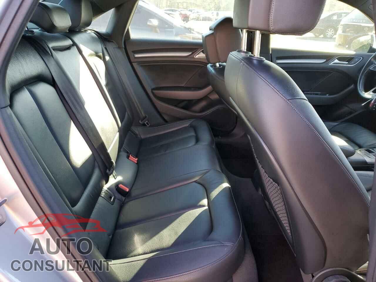 AUDI A3 2018 - WAUAUGFF2J1046743