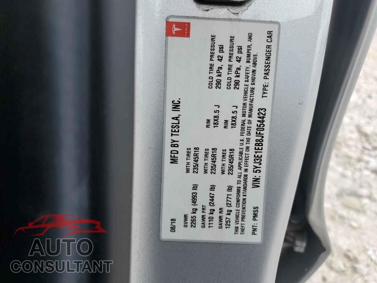 TESLA MODEL 3 2018 - 5YJ3E1EB8JF054423