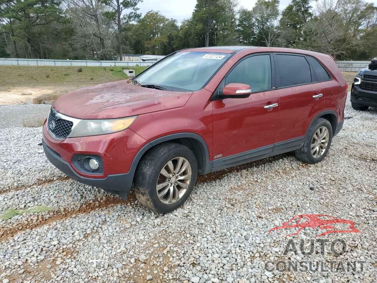 KIA SORENTO 2011 - 5XYKUDA24BG017045