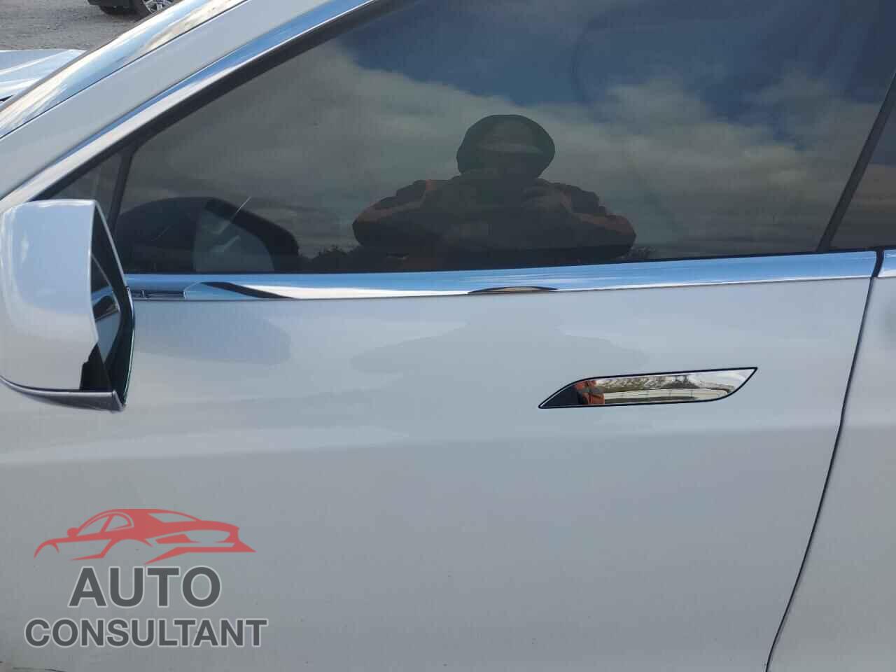 TESLA MODEL S 2017 - 5YJSA1E1XHF205691