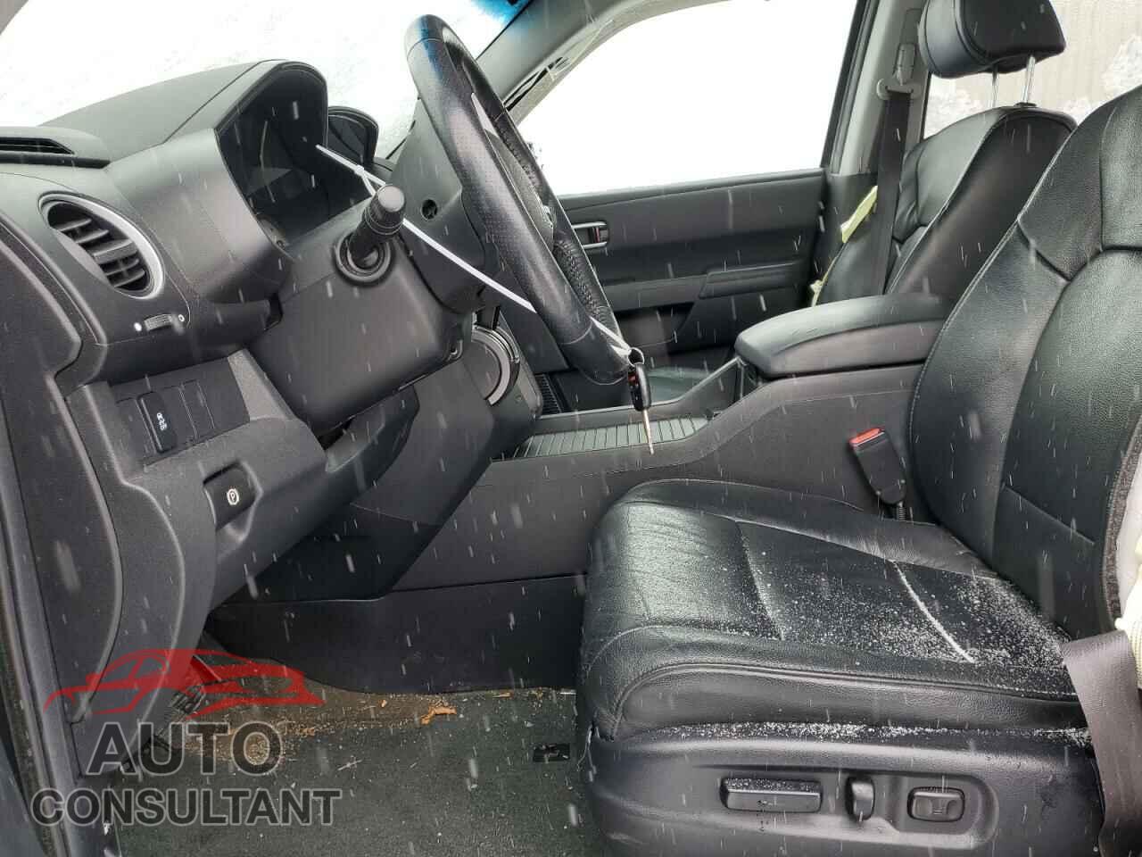 HONDA PILOT 2014 - 5FNYF4H54EB019667