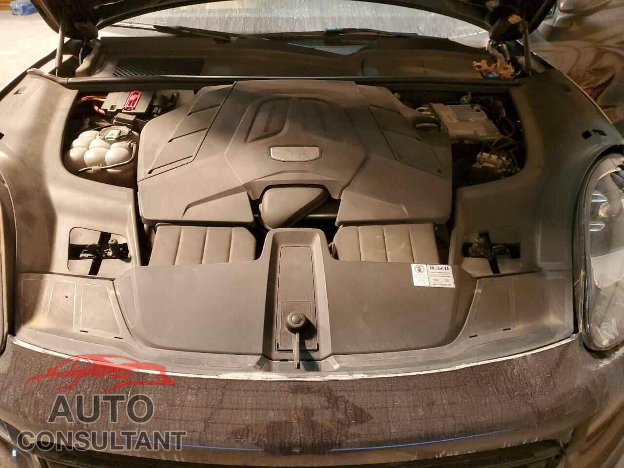 PORSCHE CAYENNE 2019 - WP1AA2AY7KDA00170