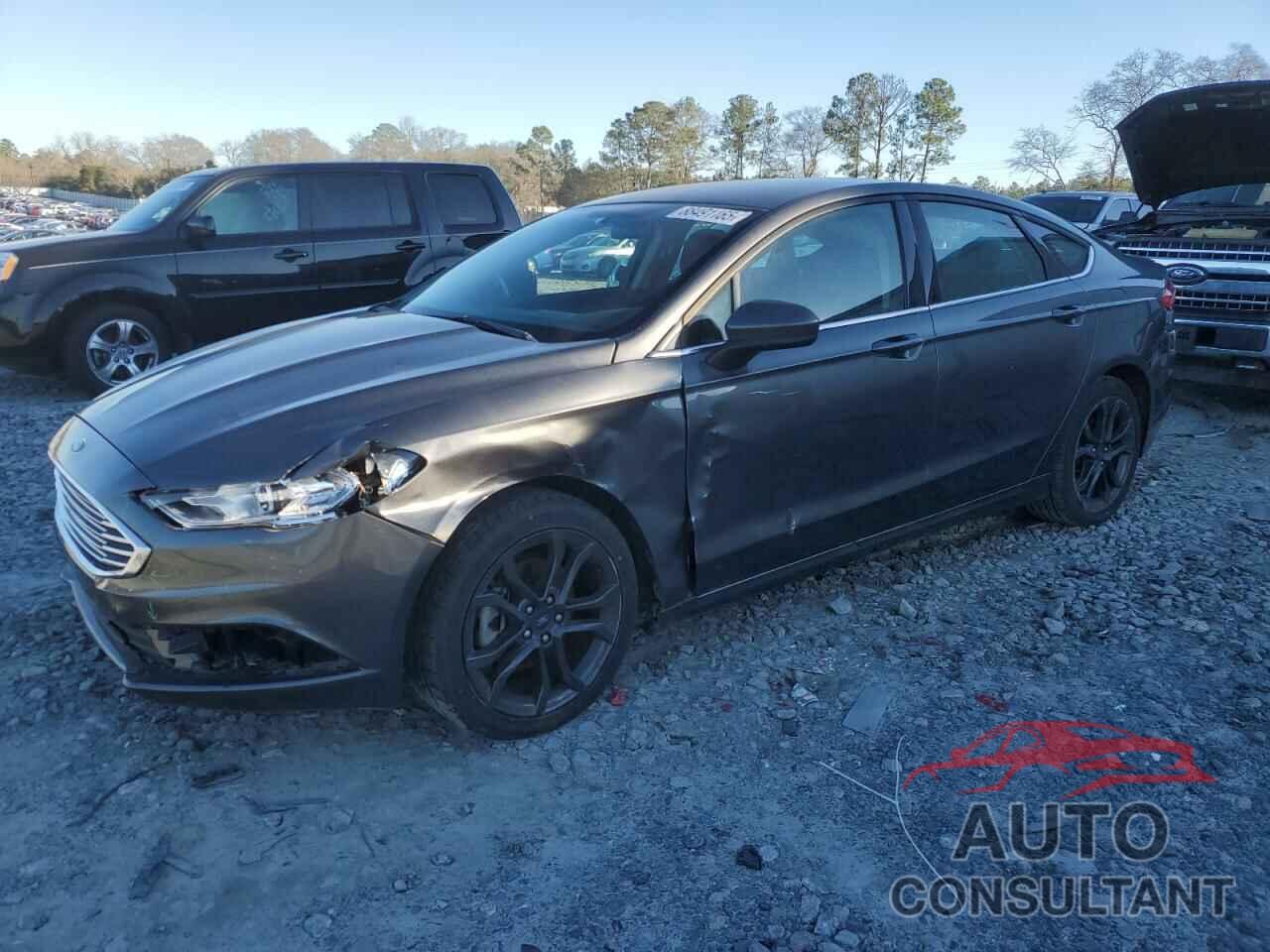 FORD FUSION 2018 - 3FA6P0G76JR202132