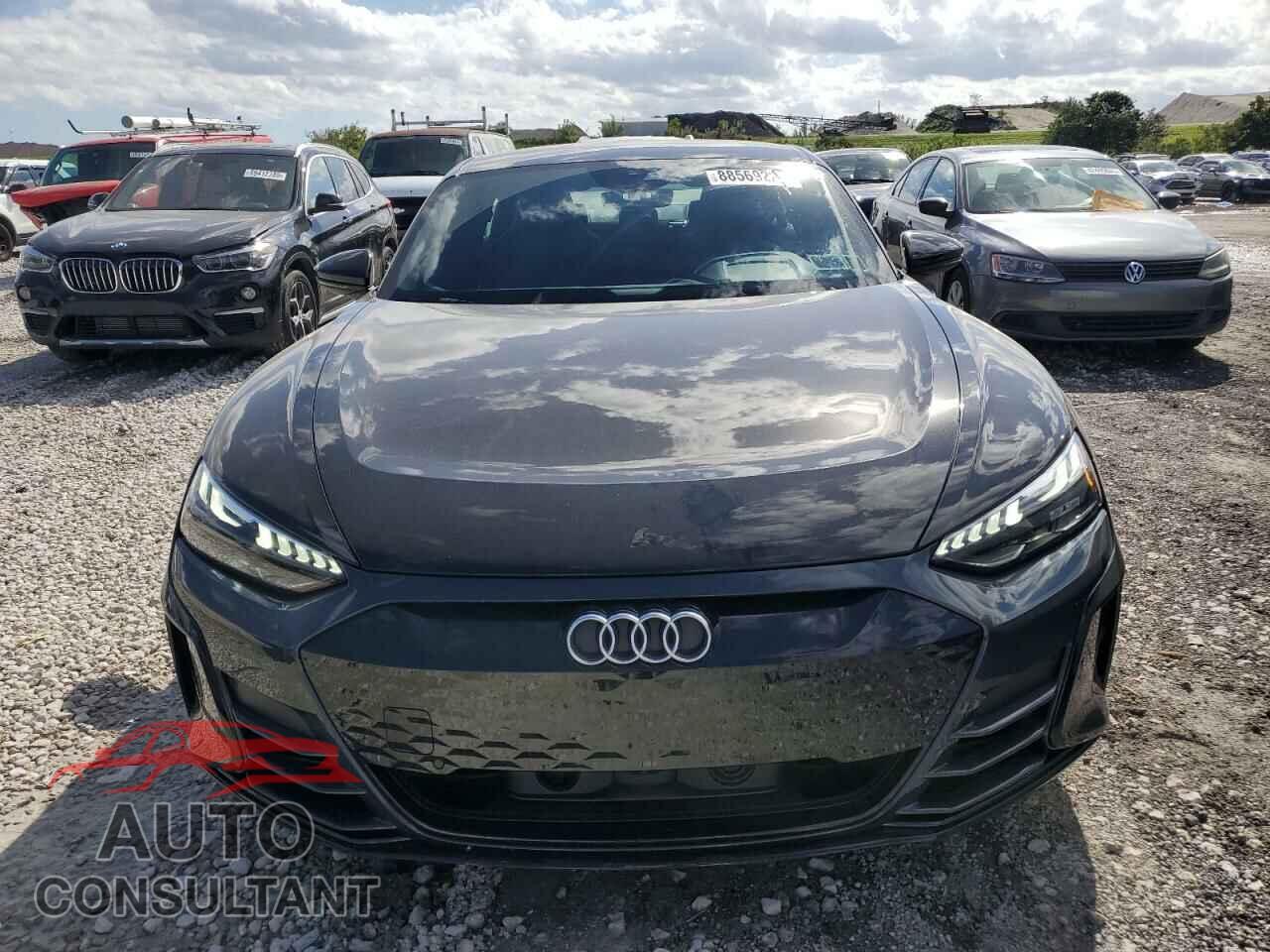AUDI E-TRON GT 2023 - WAUFJBFW6P7003532