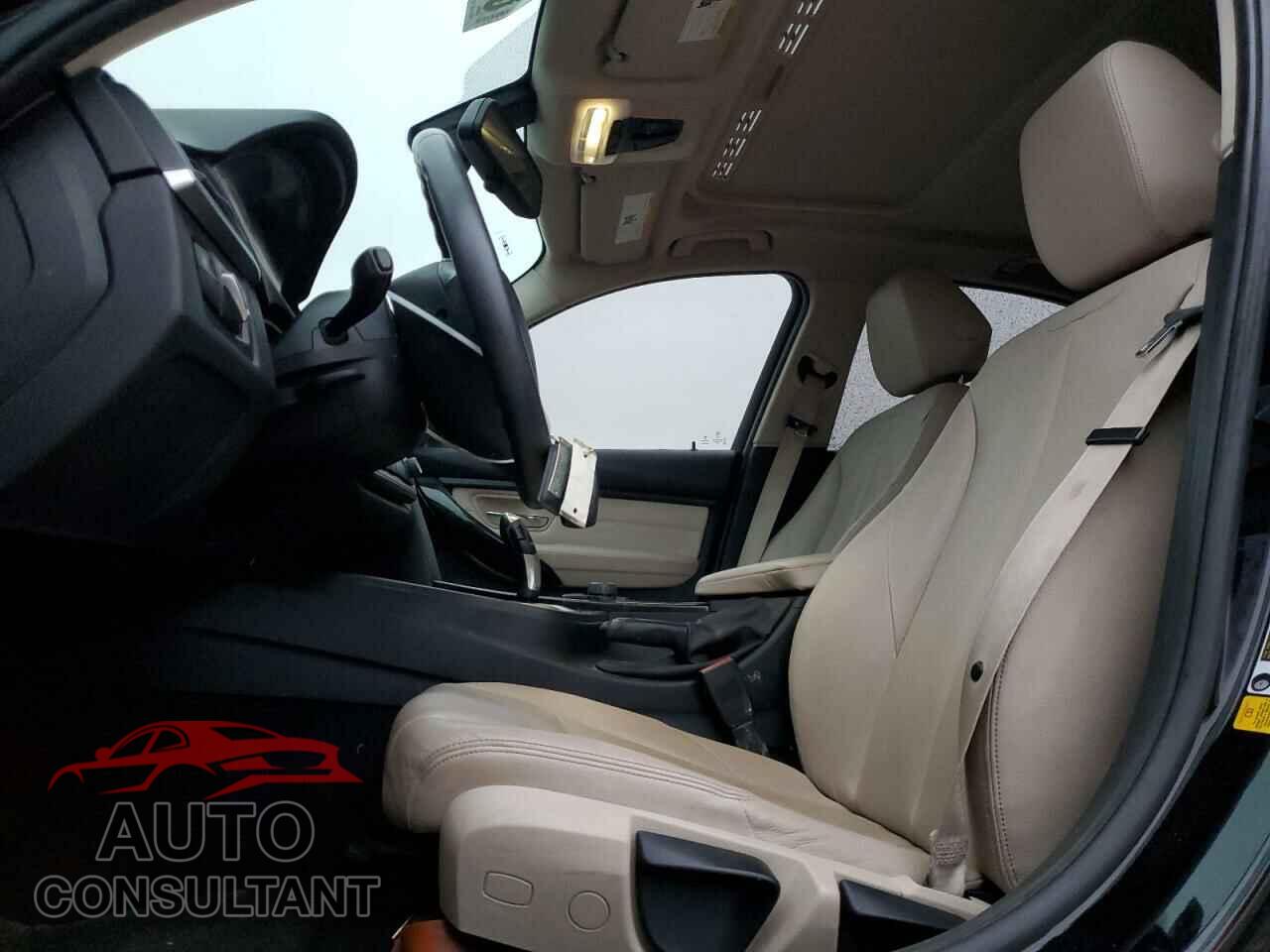 BMW 3 SERIES 2015 - WBA3B1C57FP681081