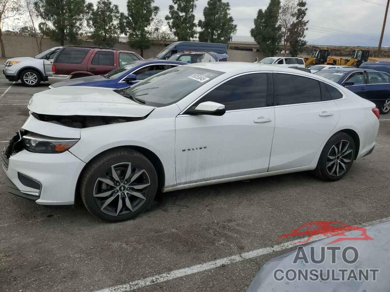 CHEVROLET MALIBU 2017 - 1G1ZE5ST8HF263240