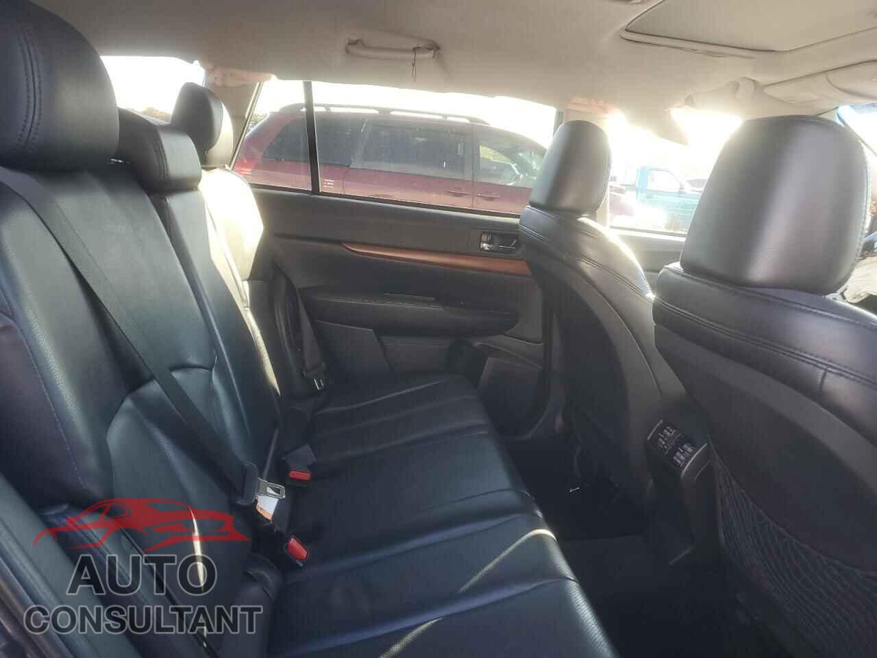 SUBARU OUTBACK 2014 - 4S4BRBLC2E3304626