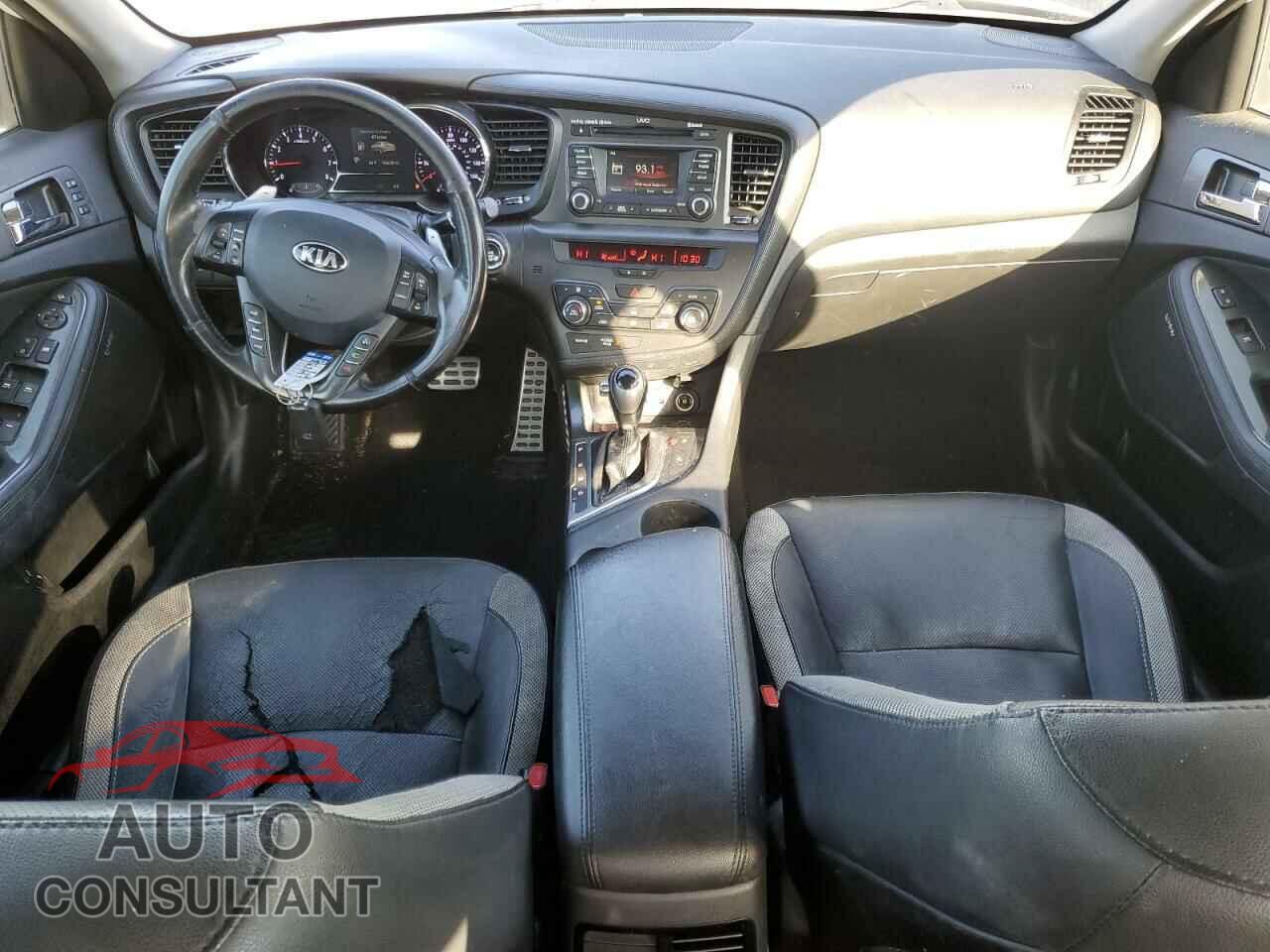 KIA OPTIMA 2013 - 5XXGR4A66DG125040