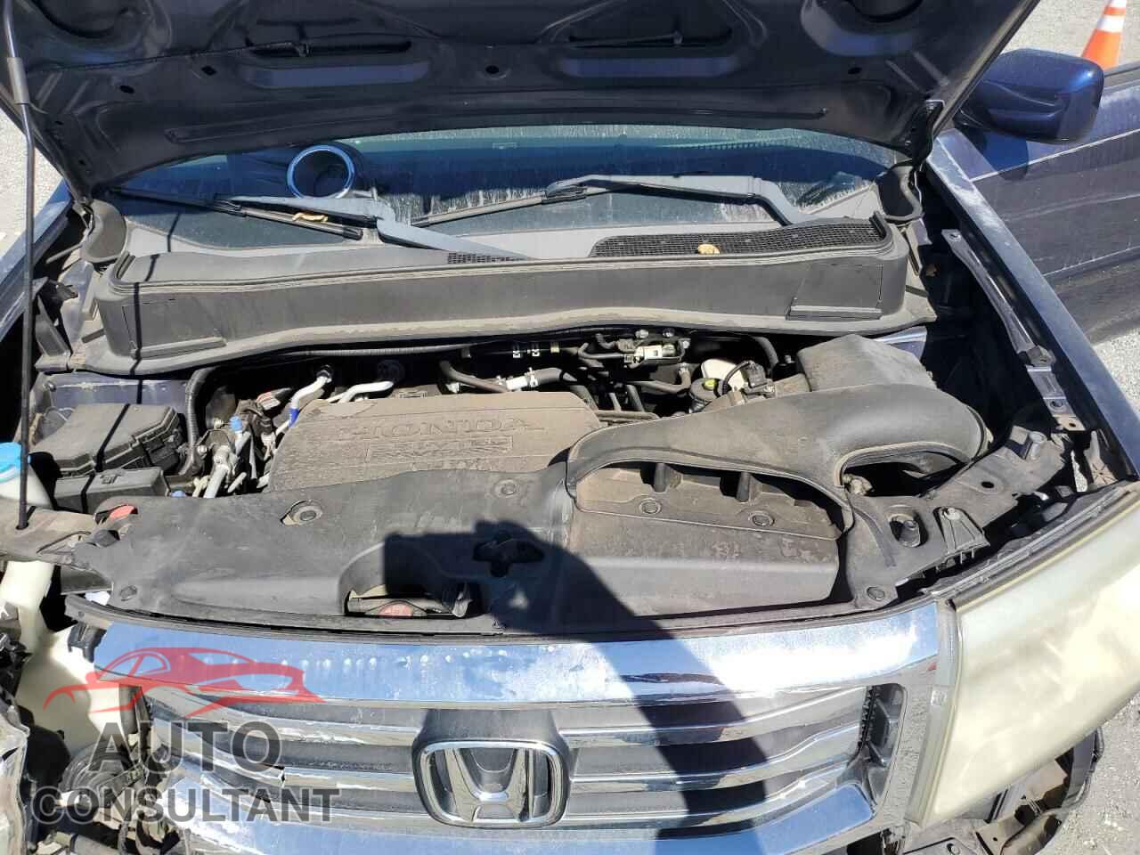 HONDA PILOT 2013 - 5FNYF4H53DB040346