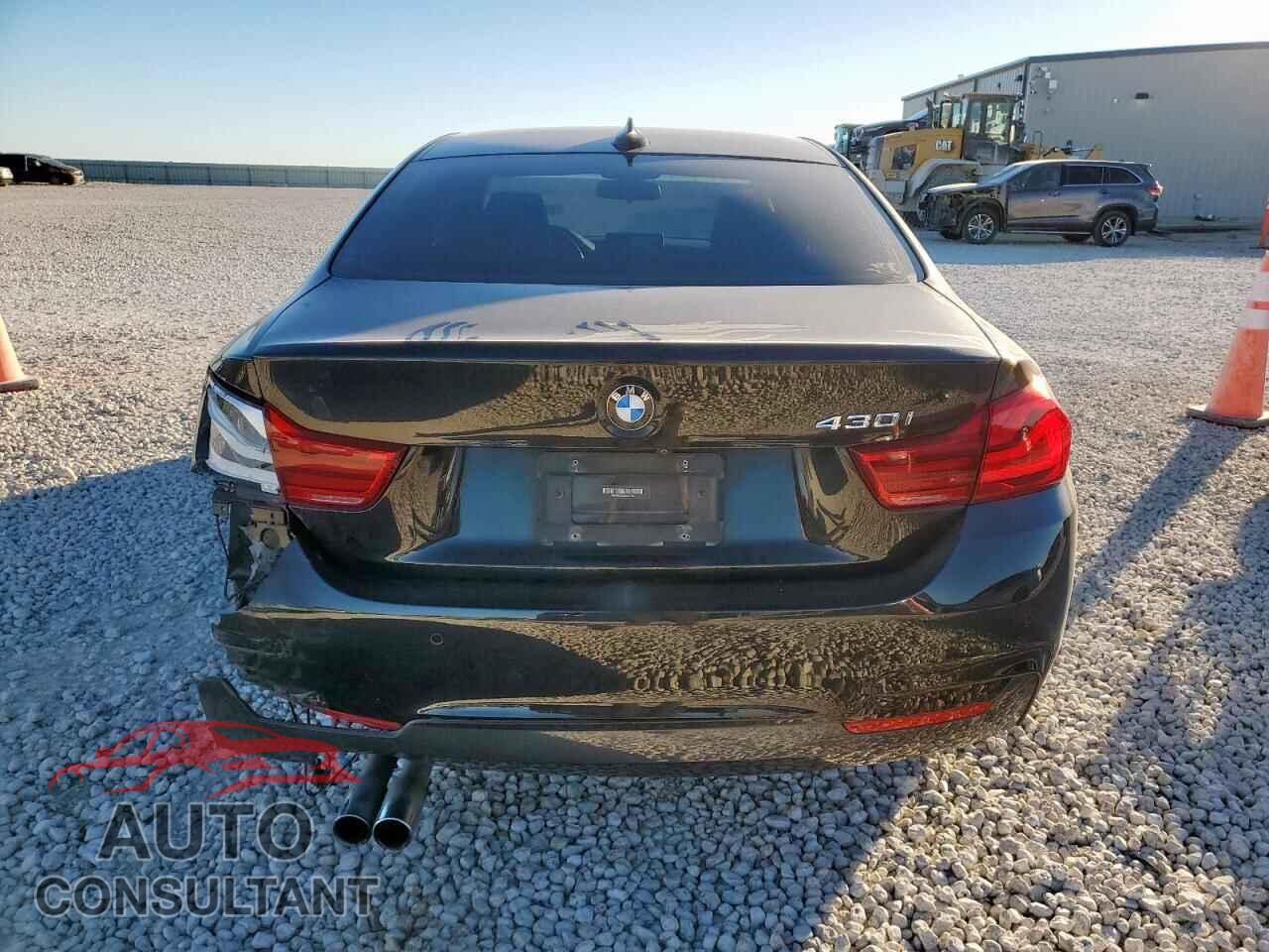 BMW 4 SERIES 2018 - WBA4W3C5XJAC97542