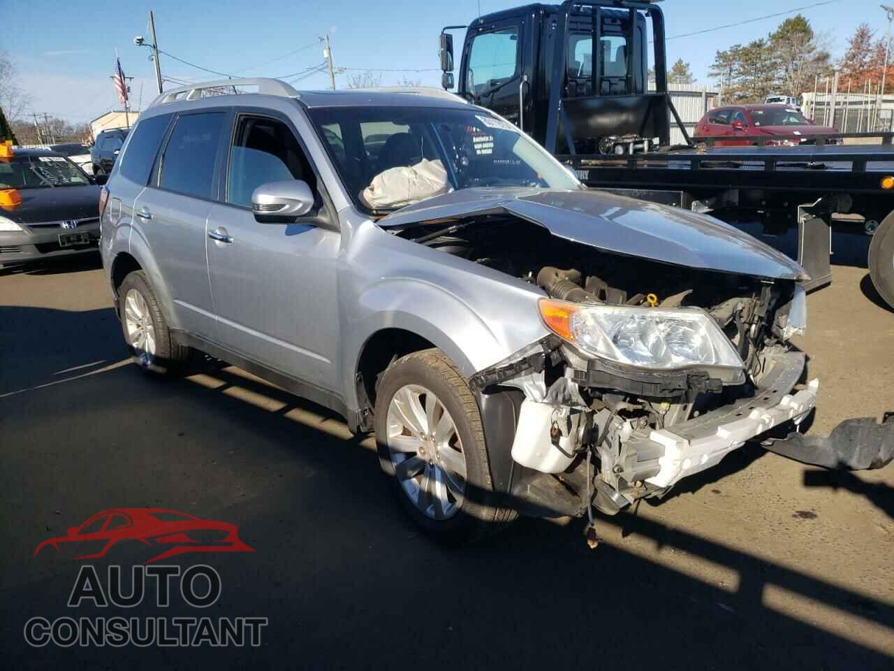 SUBARU FORESTER 2013 - JF2SHAHC8DH446654