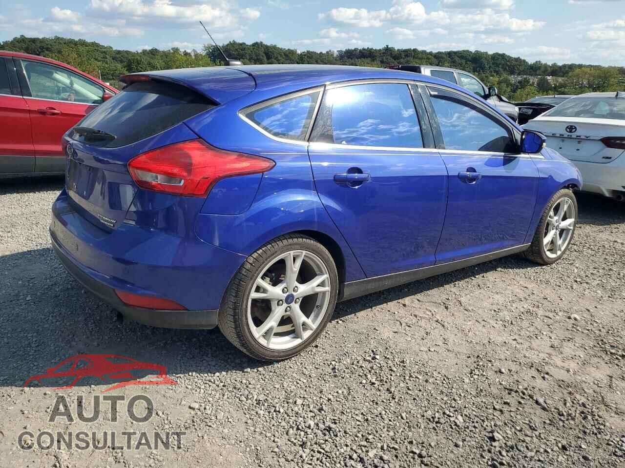 FORD FOCUS 2015 - 1FADP3N28FL254643