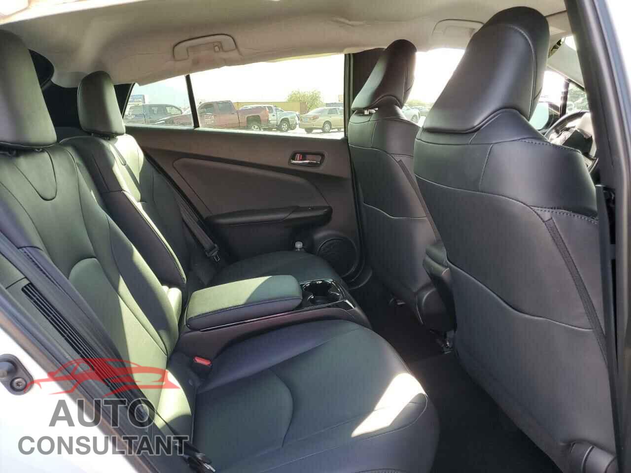 TOYOTA PRIUS 2017 - JTDKARFP8H3067227