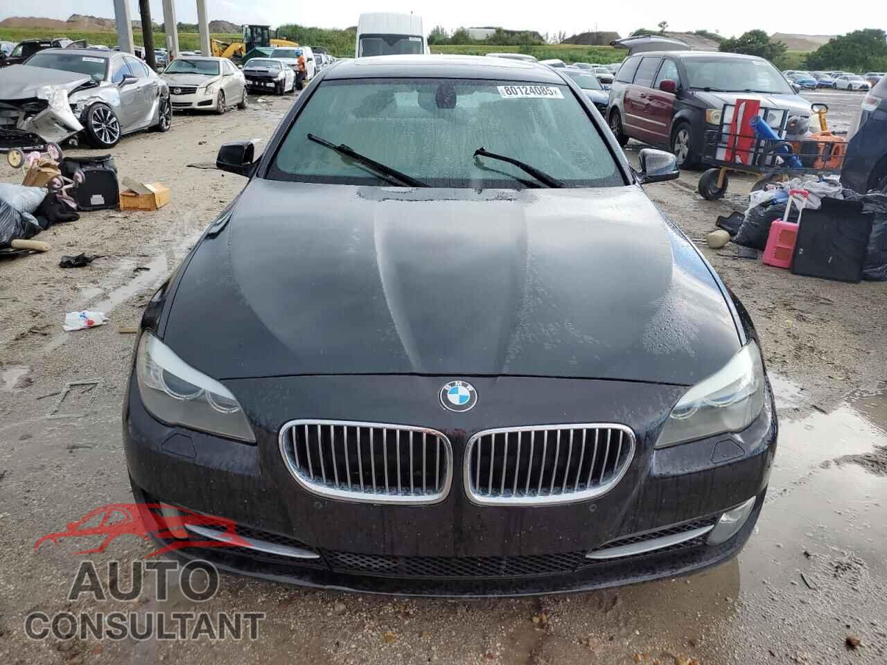 BMW 5 SERIES 2012 - WBAFR7C59CC808203