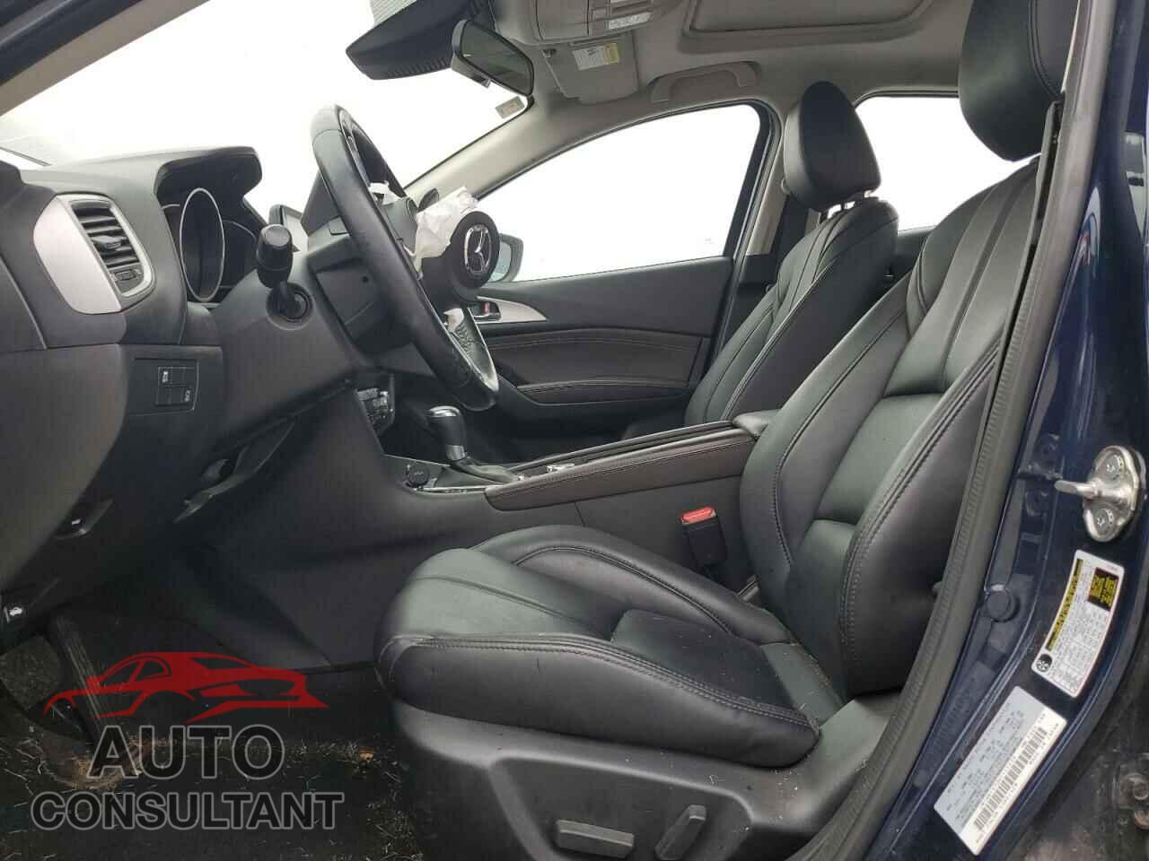 MAZDA 3 2017 - JM1BN1V70H1115239
