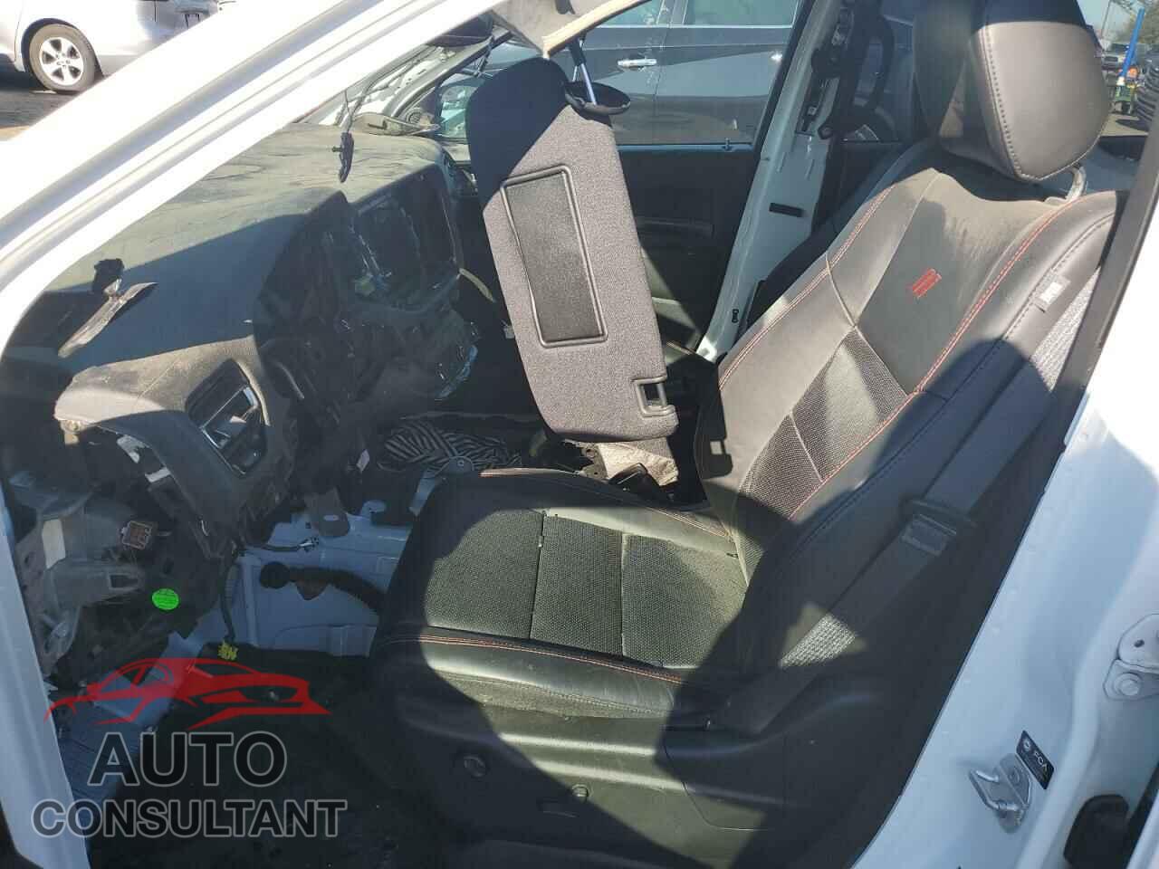 DODGE DURANGO 2023 - 1C4RDJDG7PC693795