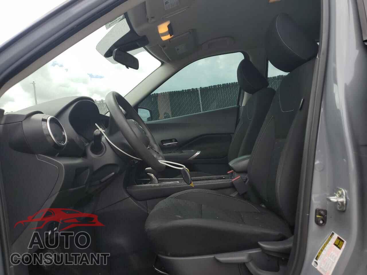 NISSAN KICKS 2021 - 3N1CP5CV8ML512095