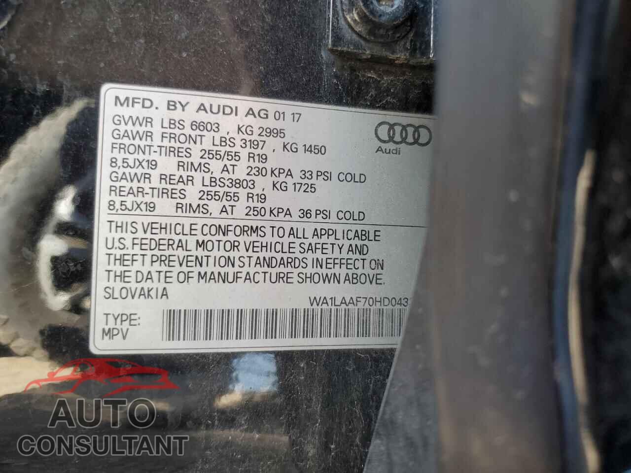 AUDI Q7 2017 - WA1LAAF70HD043384