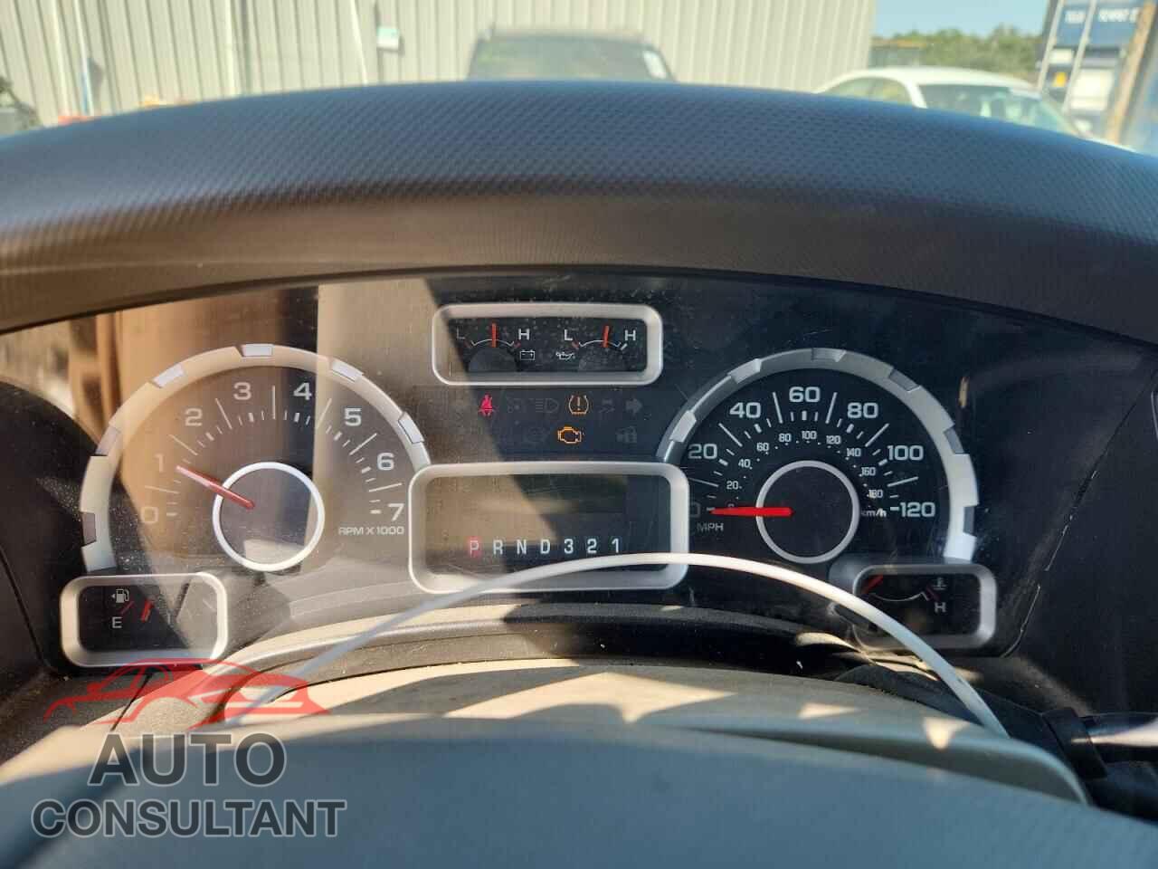 FORD EXPEDITION 2010 - 1FMJU1G59AEB57963