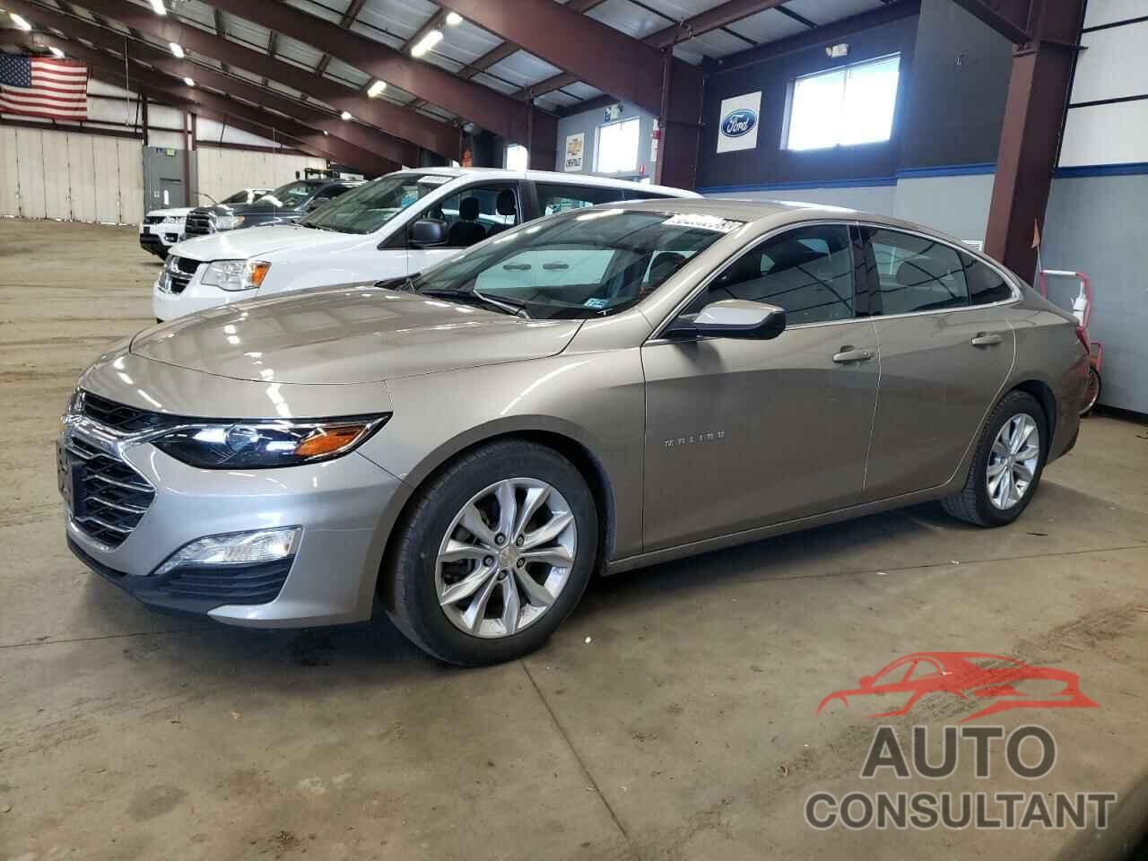 CHEVROLET MALIBU 2022 - 1G1ZD5ST4NF166017
