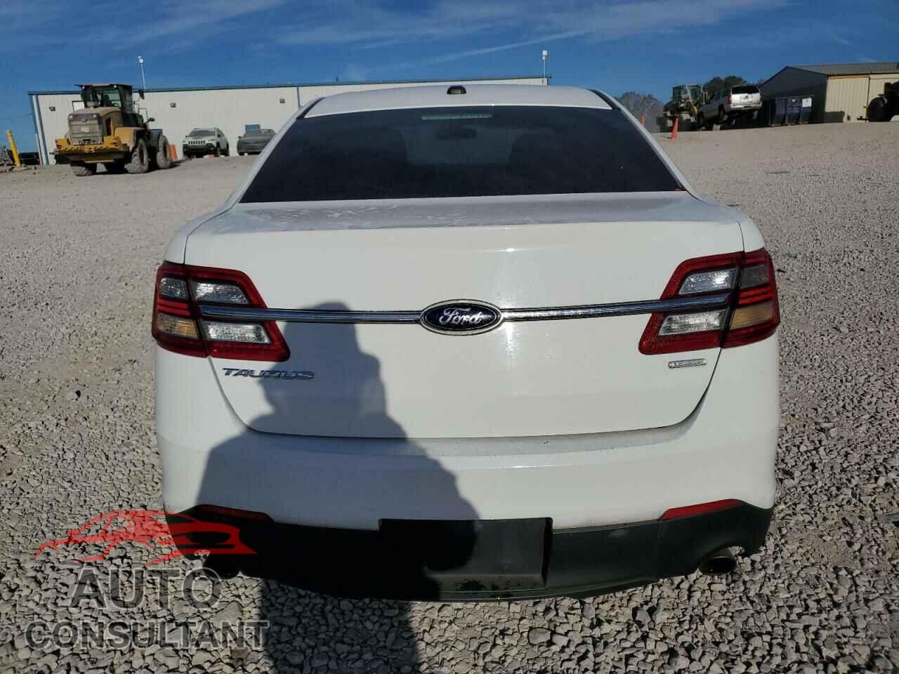 FORD TAURUS 2013 - 1FAHP2D95DG213838