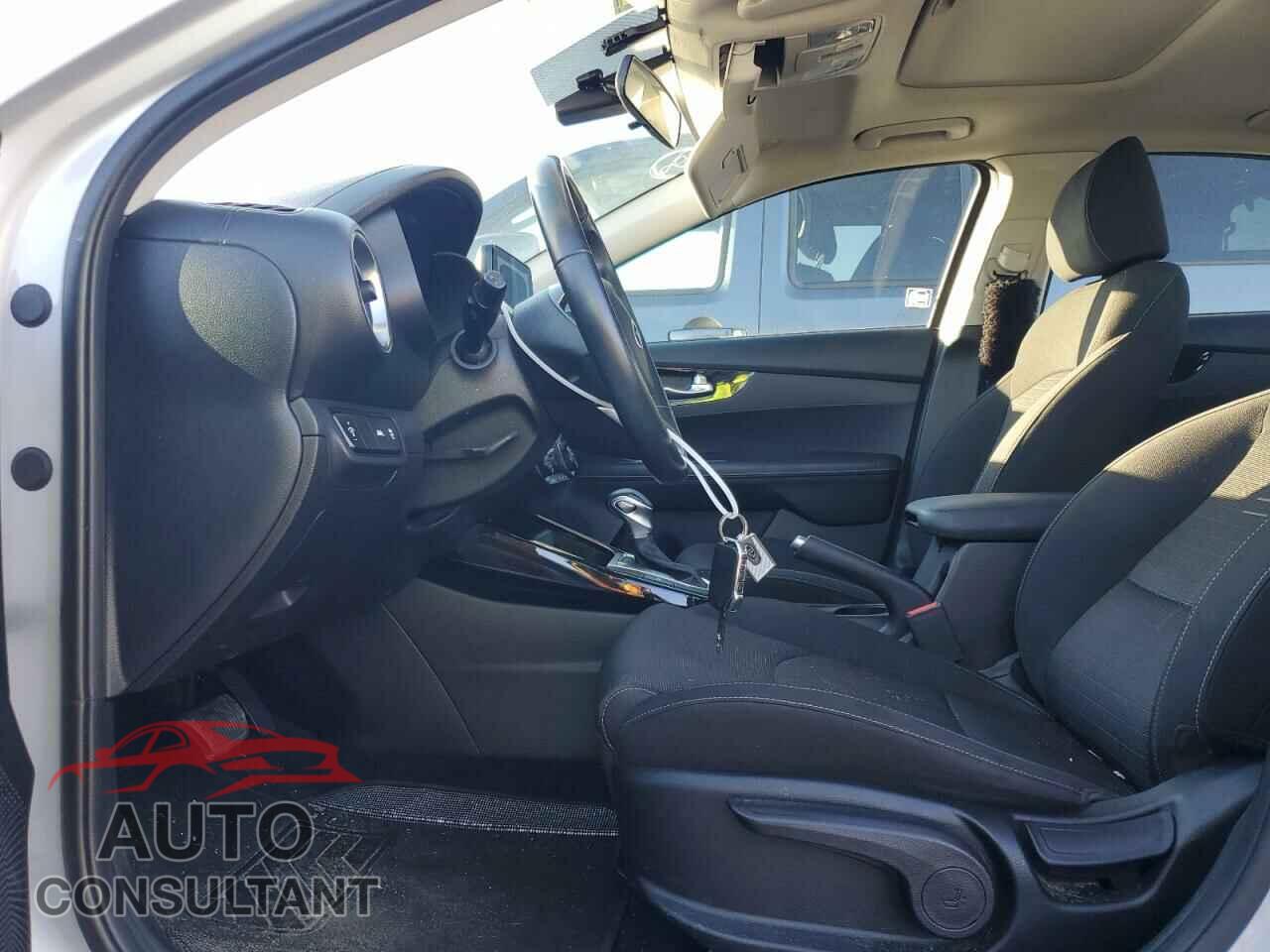 KIA FORTE 2019 - 3KPF34AD5KE048016