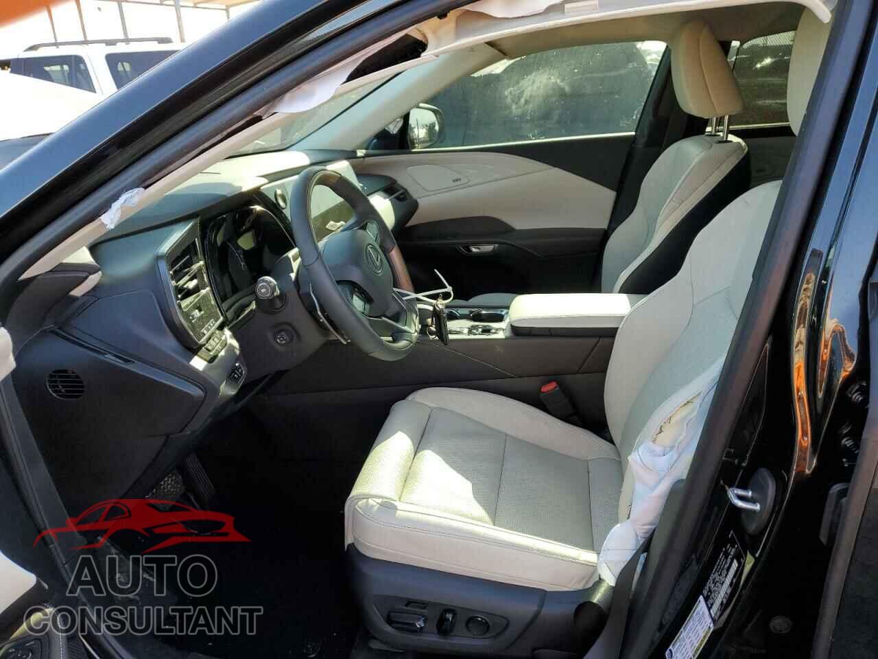 LEXUS RX350 2023 - 2T2BAMBA8PC008653