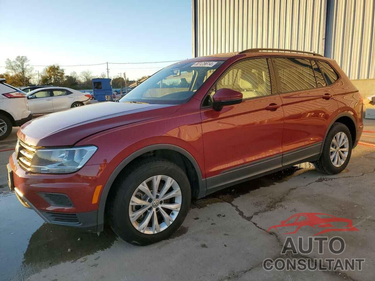 VOLKSWAGEN TIGUAN 2019 - 3VV1B7AX1KM150672